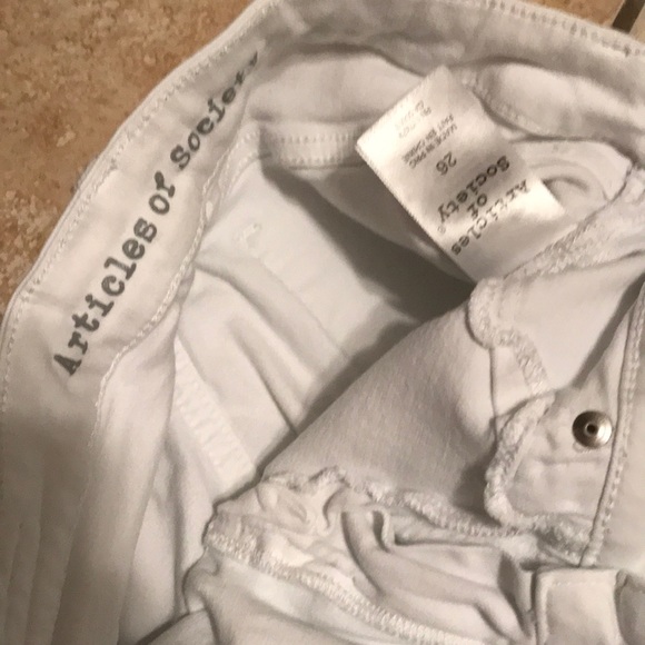 Articles Of Society Distressed Raw Hem Skinny 26 - Picture 4 of 4